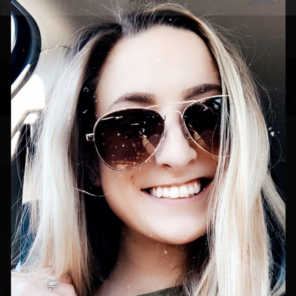 Meet your Posher, Hannah